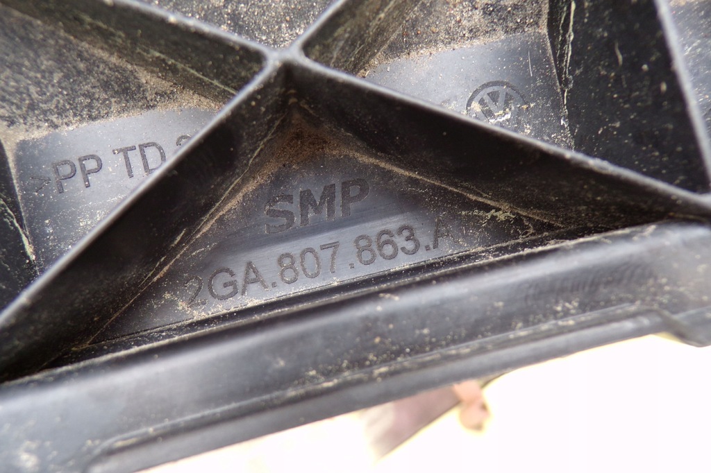фото №6, Volkswagen оригінальний номер 2ga807863a напрямна кронштейн бампера