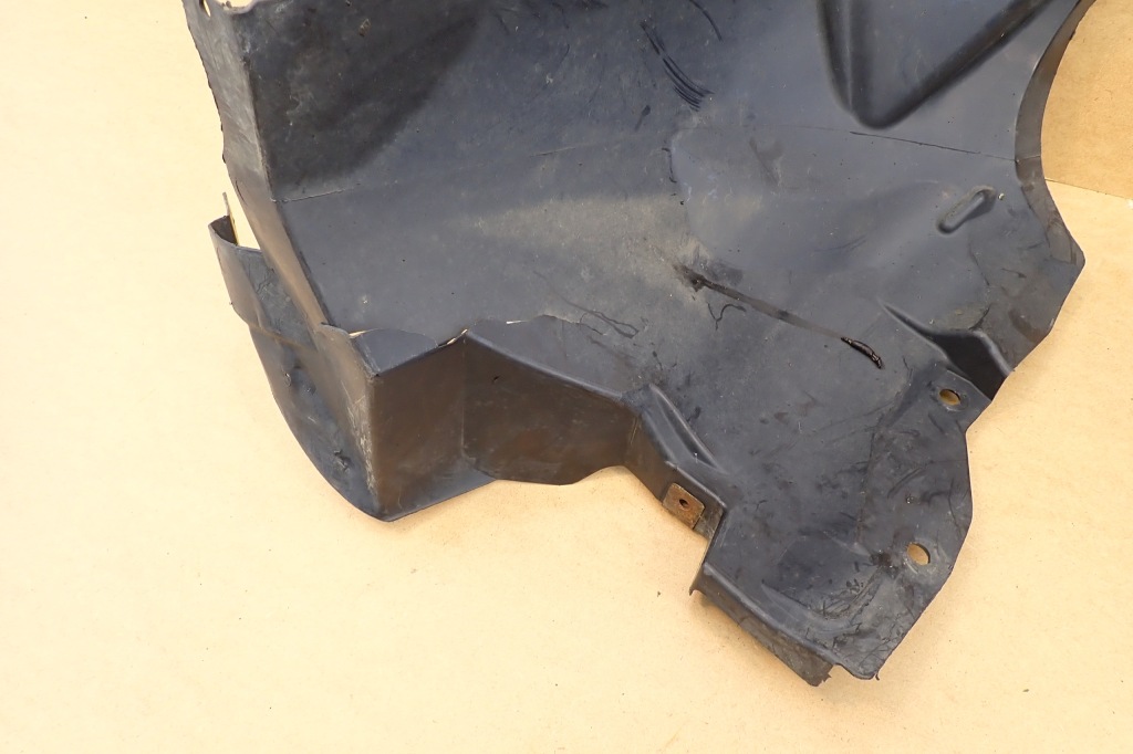 фото №9, Mercedes slk w172 r172 11- подкрылок передние правое перед a1726900130 rh оригинальный номер