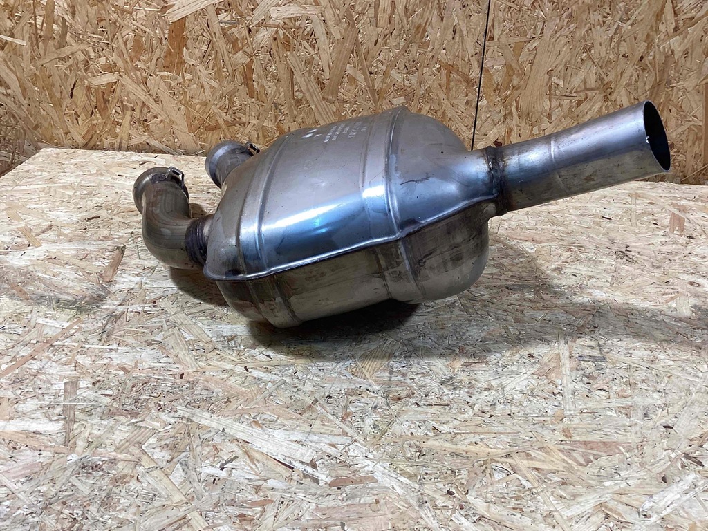 фото №6, Porsche macan выхлоп гаситель левый 95b253611y 95b253609f