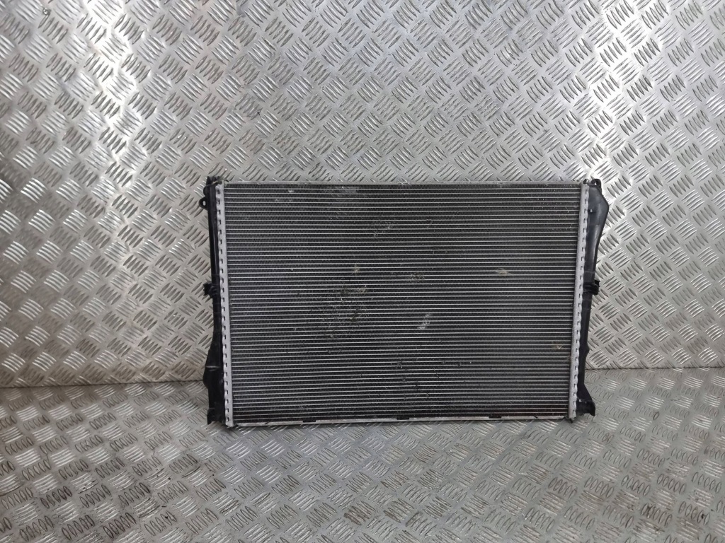 Купити Mercedes-benz glc c253 2018 радіатор