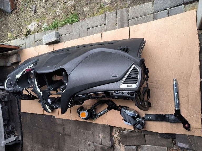 фото №5, Hyundai santa fe iii приборная панель консоль ремни подушка air bag комплект