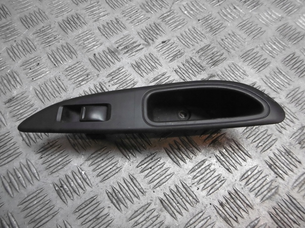 фото №1, Панель скло лівий задня nissan primera p12 25411av600