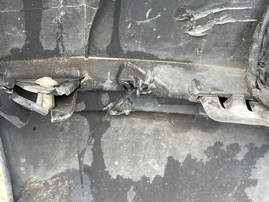 B1 porsche macan s 2015 бампер перед kompletny pdc 95b807221a a1 041 в Украине