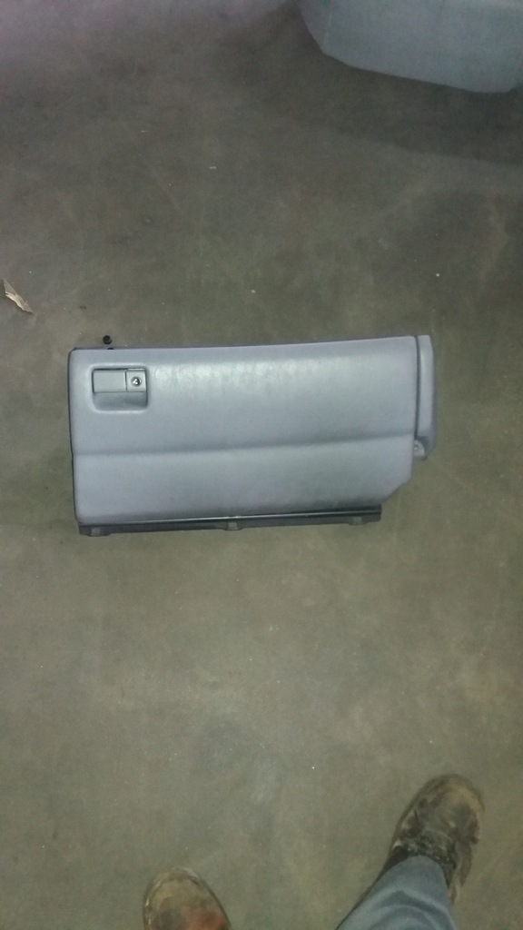 фото №1, Бардачок lexus ls400 запчасти