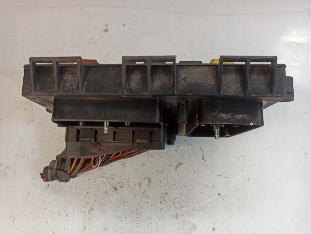 Opel zafira b 1.9 cdti коробка запобіжників 13206754hb 5dk0089668-38 Київ