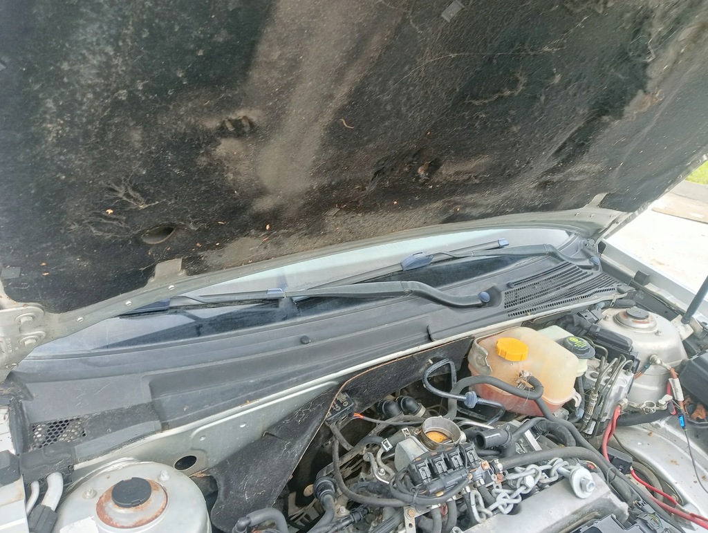 фото №1, Жабо пластиковий opel vectra c 1.8