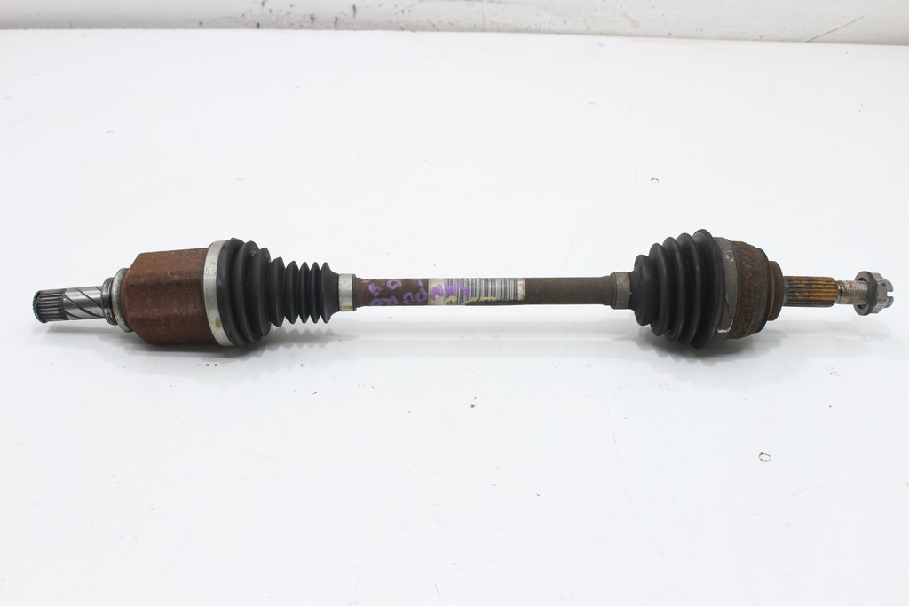 фото №1, Sandero stepway ii 0.9tce привідний вал ліва 391017832r