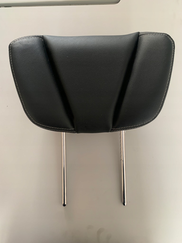 фото №1, Renault scenic iv передний подголовник сиденье левый правый кожа