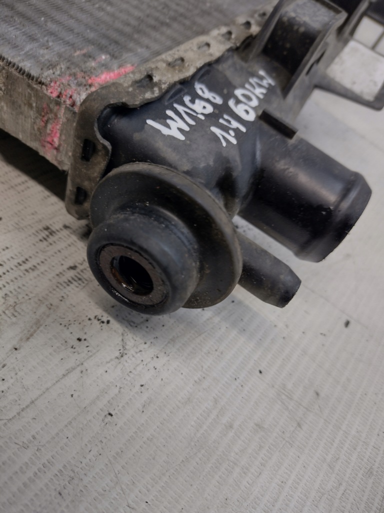 Радиатор воды mercedes w168 1,4b 82km Цена