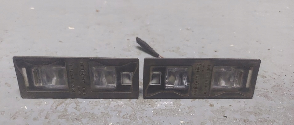 фото №1, Audi a4 b9 a5 8w q5 80a лампа освітлення номерного знака