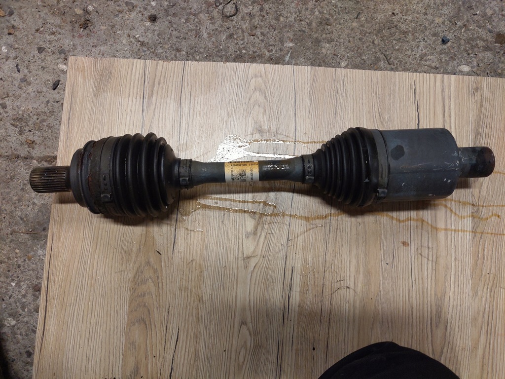 фото №1, Mercedes glk x204 lift привідний вал перед ліва a2043301500