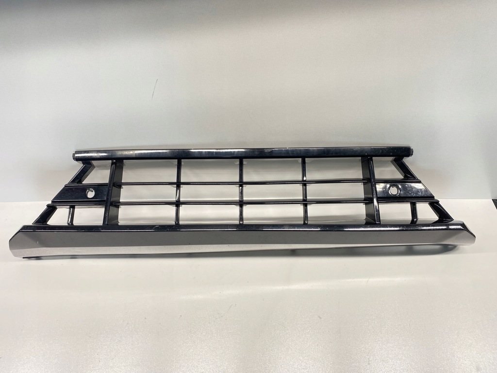 фото №1, Решітка радіатора решітка бампера середня volvo xc60 ii lift r-design 2021-