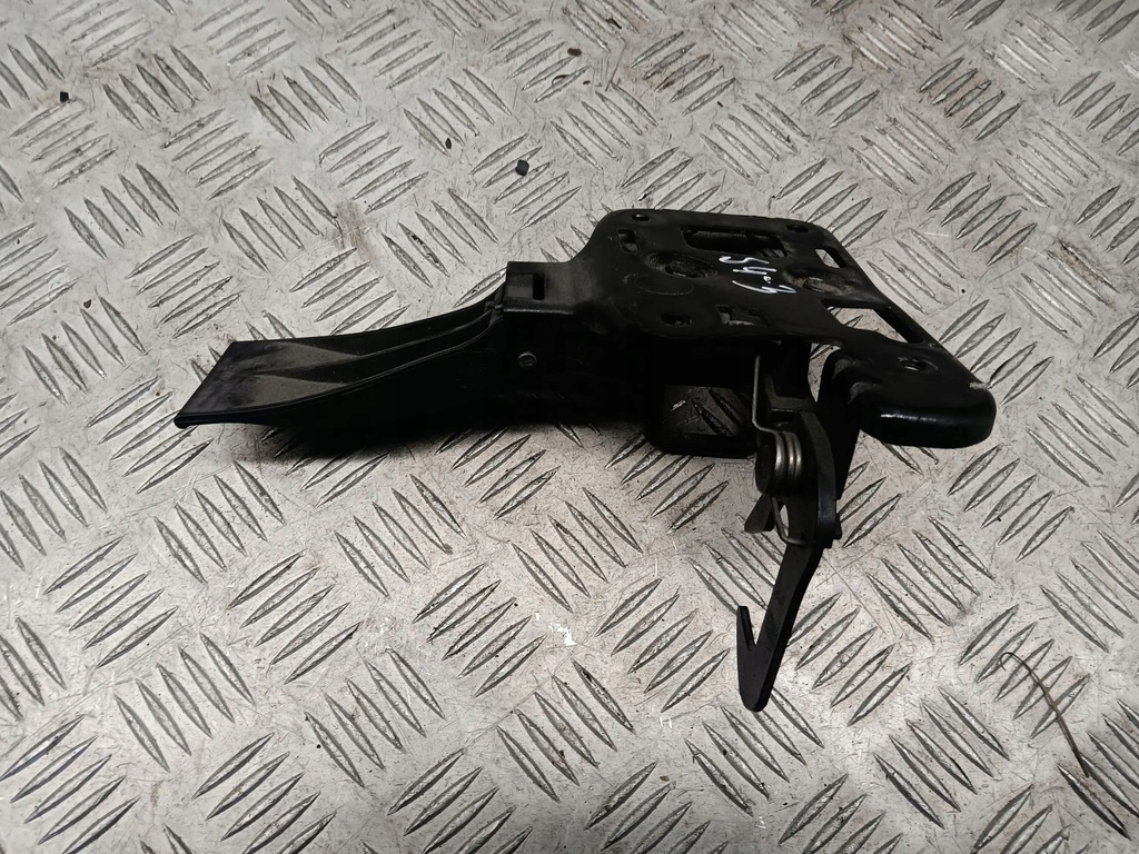 фото №5, Audi a4 s4 b8 8k 8t0823480 замки