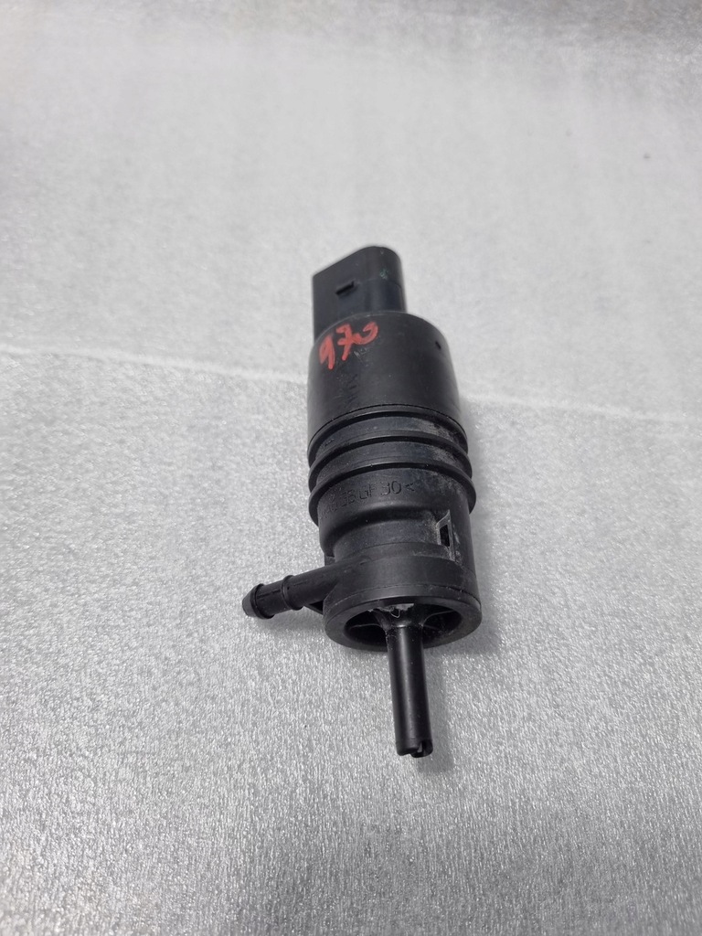 фото №1, Porsche panamera насадка помпа омивача 3020175