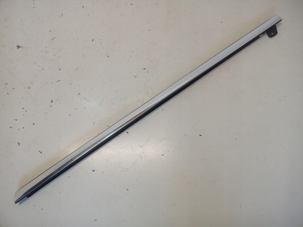 фото №1, Молдинг ущільнювач лівий перед citroen ds4 9687378977