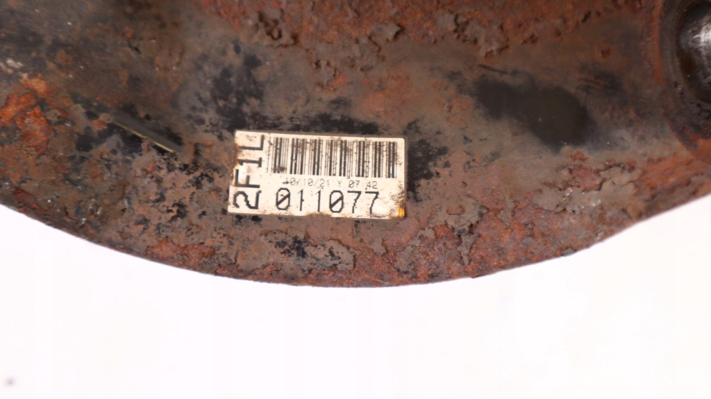 Toyota land cruiser 200 4.5 v8 ступица поворотный кулак левая перед с Разборки