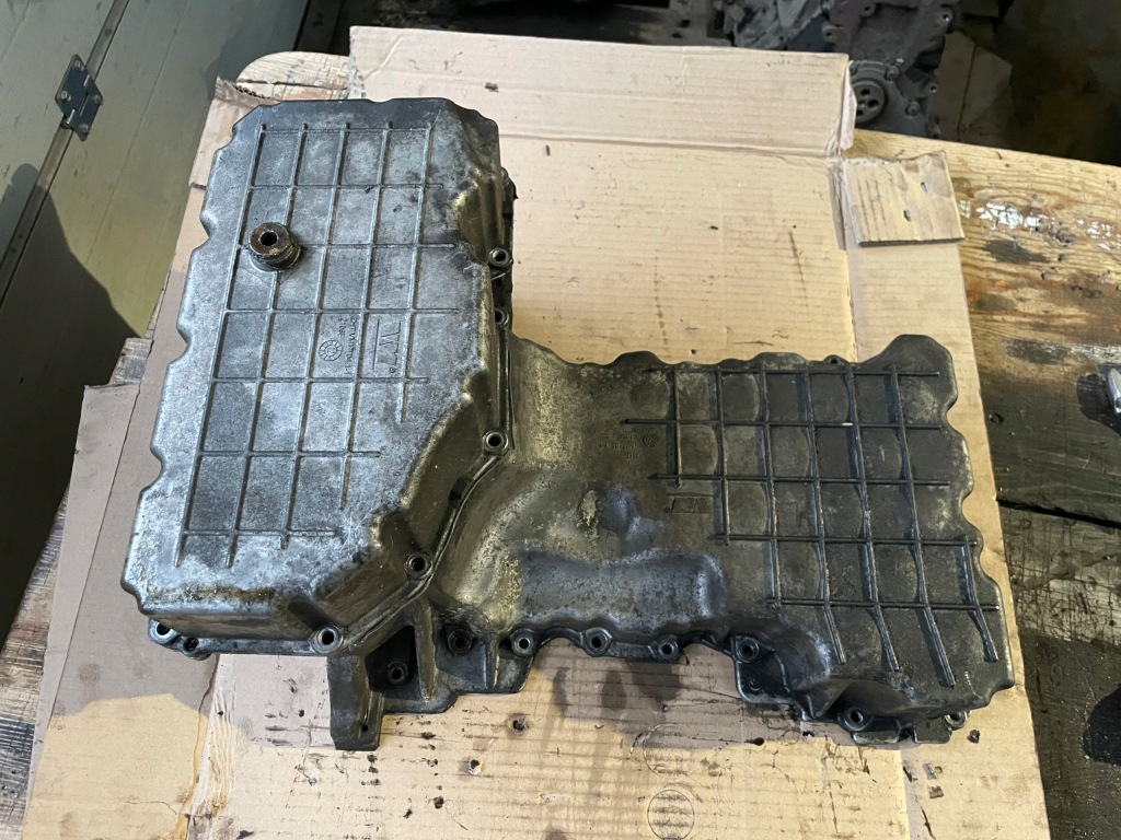 Купити Піддон масляна оливи jeep grand cherokee 3.0 crd vmmt05 vmmt04 2105f 2106f