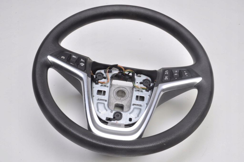 фото №7, Opel astra j iv zafira c воздуховод пластиковая 13351039