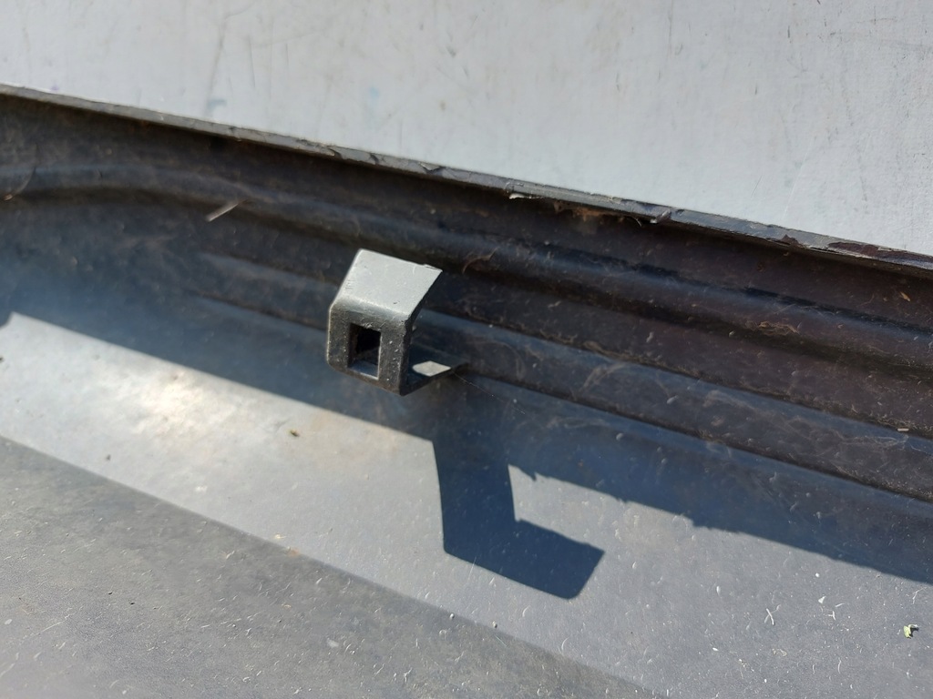 фото №9, Suzuki jimny 3 iii молдинг поріг поріг правий накладка