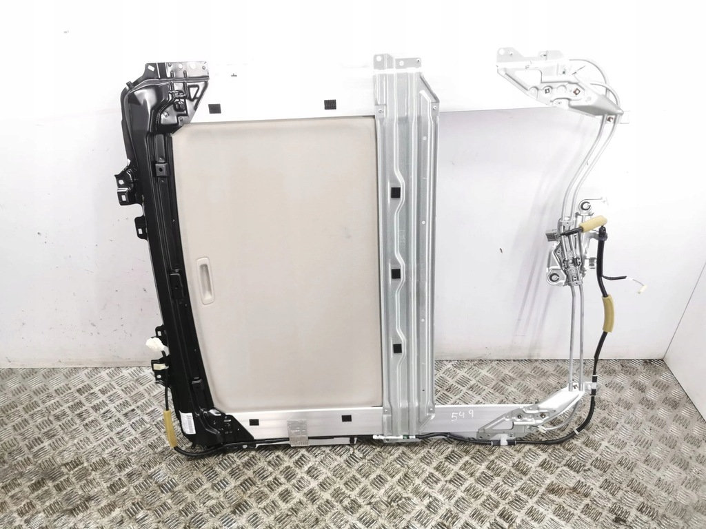 фото №1, Tesla model 3 2022 люк комплект