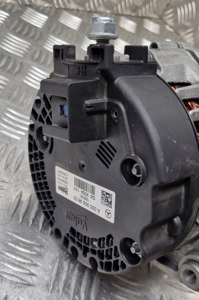 фото №7, Mercedes w205 генератор a0009069805