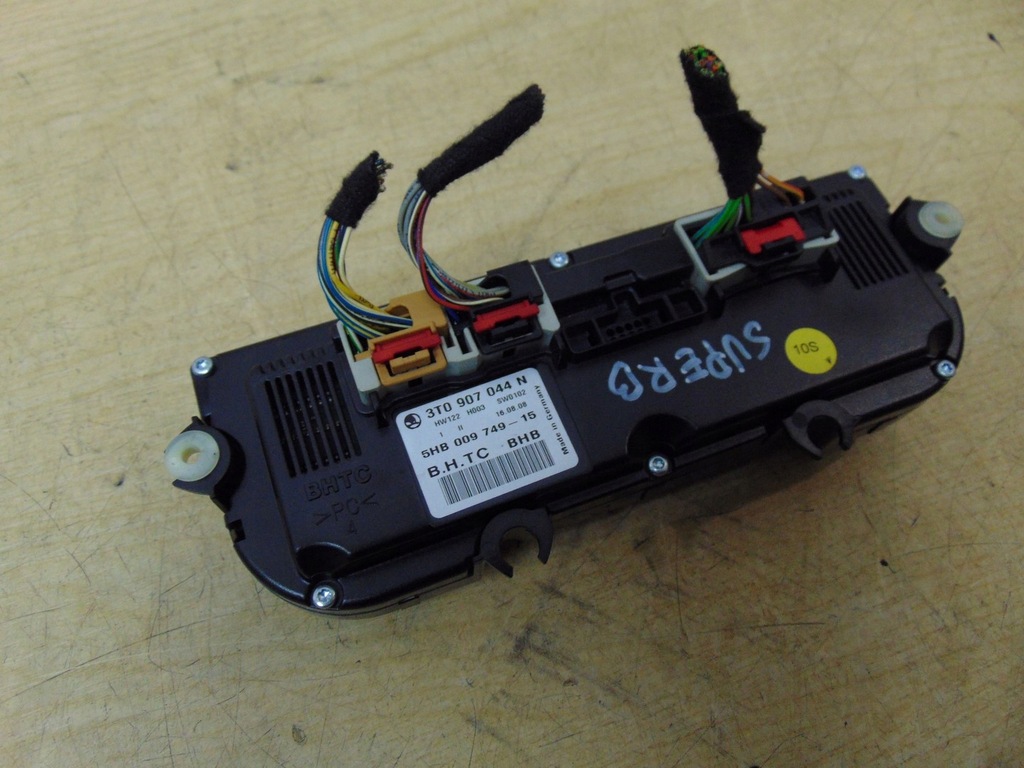 фото №10, Панель управление кондиционера skoda superb ii 3t0907044n europa