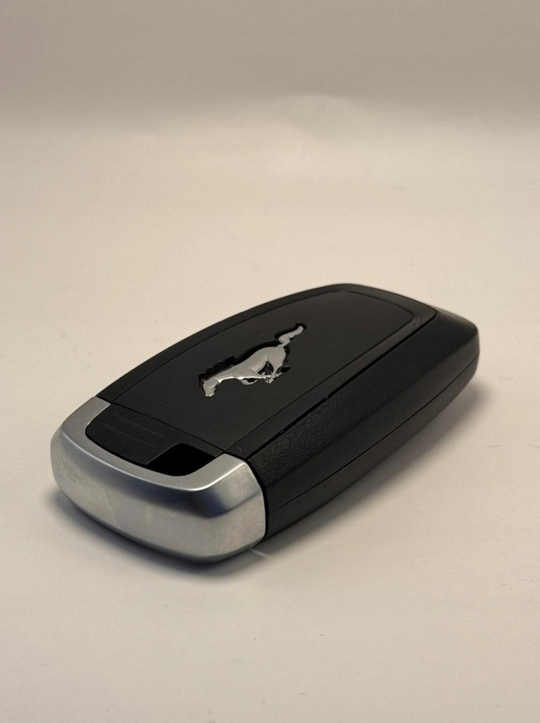 фото №10, Ключ автомобильный smart key usa оригинальный номер ford mustang