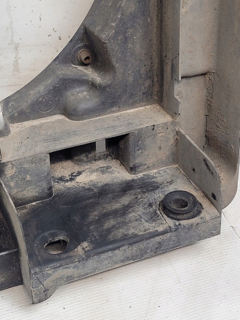 фото №11, Корпус вентиляторов pas передний оригинальный номер 1497799080 peugeot 807 2.0hdi 06r.