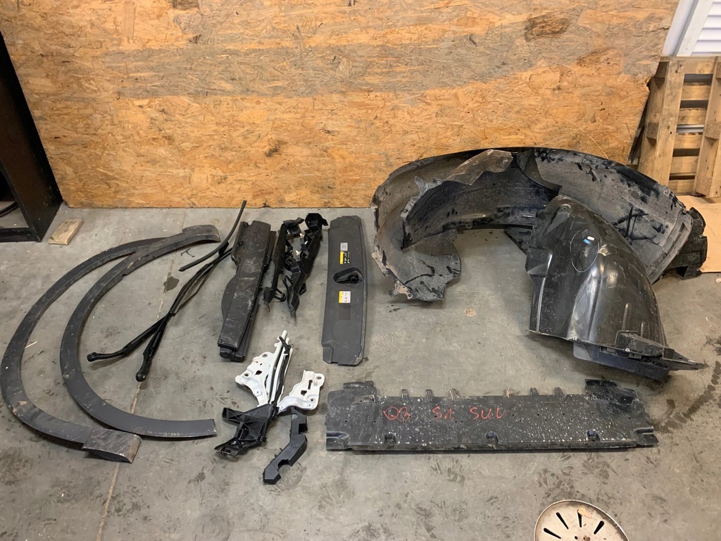 фото №13, Audi q3 83a 83f kompletny перед радиатор бампер pas передний full led