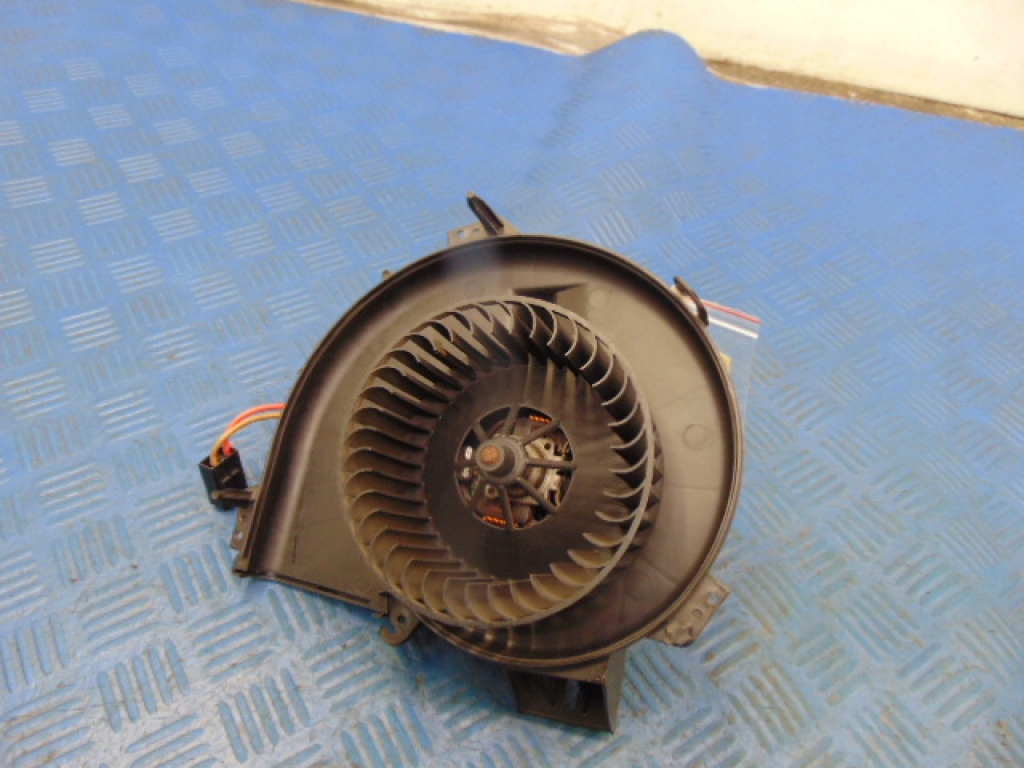 фото №1, Opel corsa c вентилятор отопителя