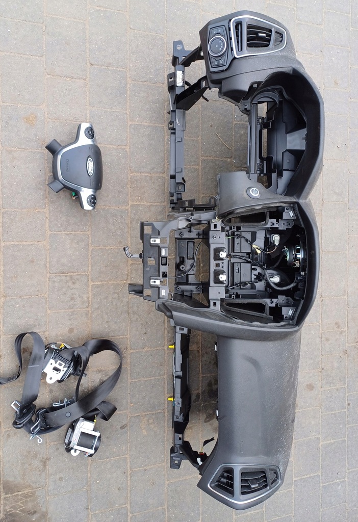фото №1, Консоль 2x air bag ремни ford focus mk 3 запуск стоп kpl