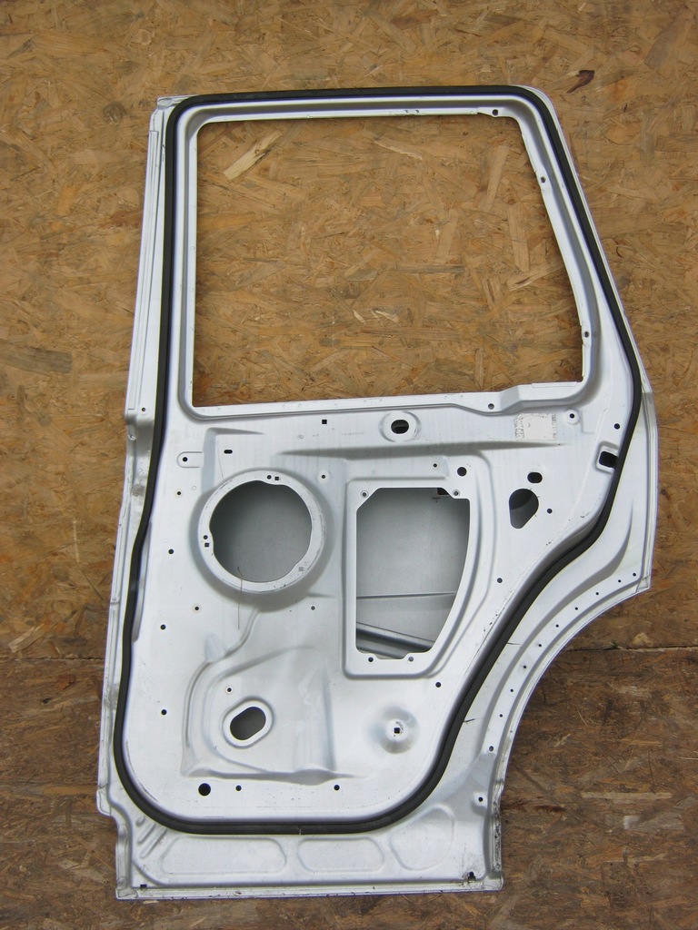 фото №3, Дверь задняя задние правое land rover freelander ii 06-