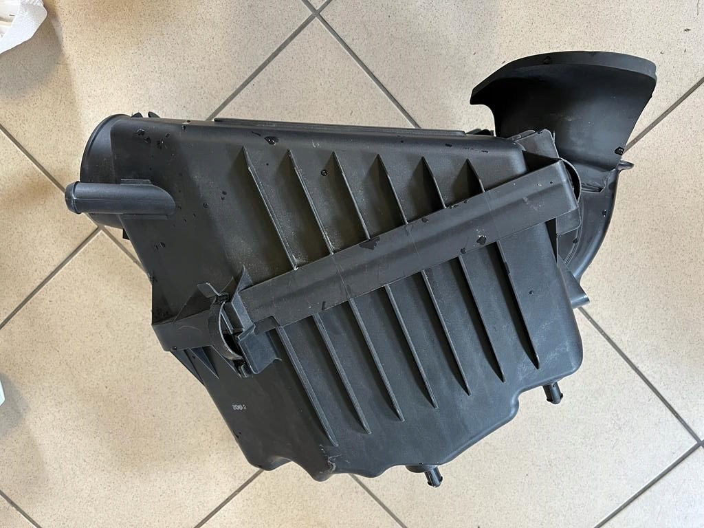 фото №1, Корпус фильтра воздуха wrangler jk 3.6 2012-2018