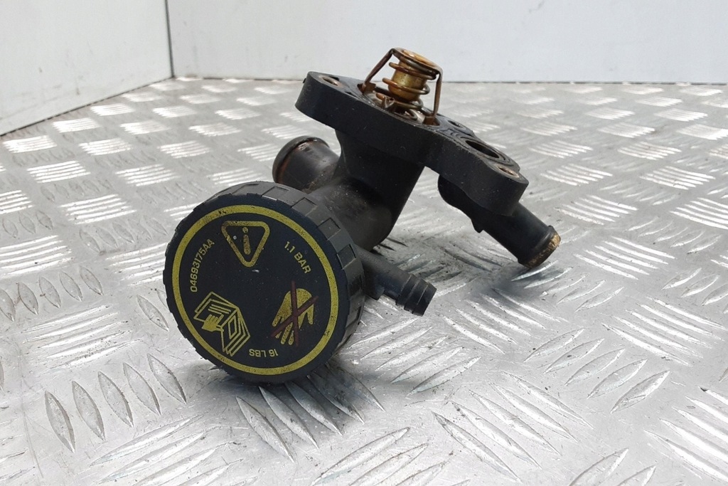 фото №1, Корпус термостата mini cooper r50, r53 04693119ab 1.6l бензиновий 2001