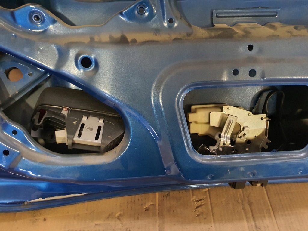 фото №8, Крышка багажника багажника задняя honda jazz ii 2002-2008