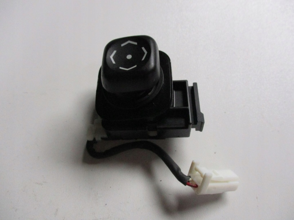 фото №2, Перемикач регулювання керма lexus is rx