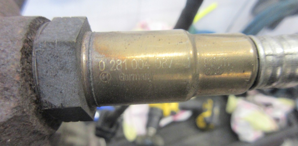 З'єднувач гнучкий датчик колектор hyundai santa fe 2 2.2 crdi 0281004087 Недорого