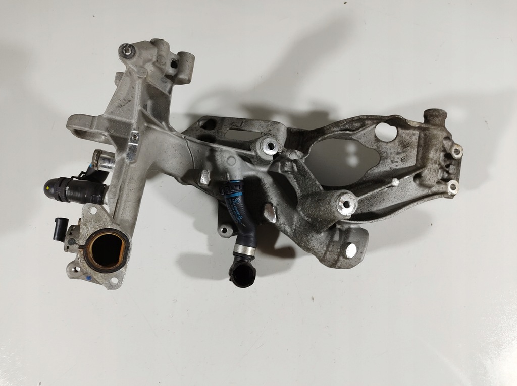 фото №1, Jeep compass 2.2d 13r- кронштейн кронштейн генератора