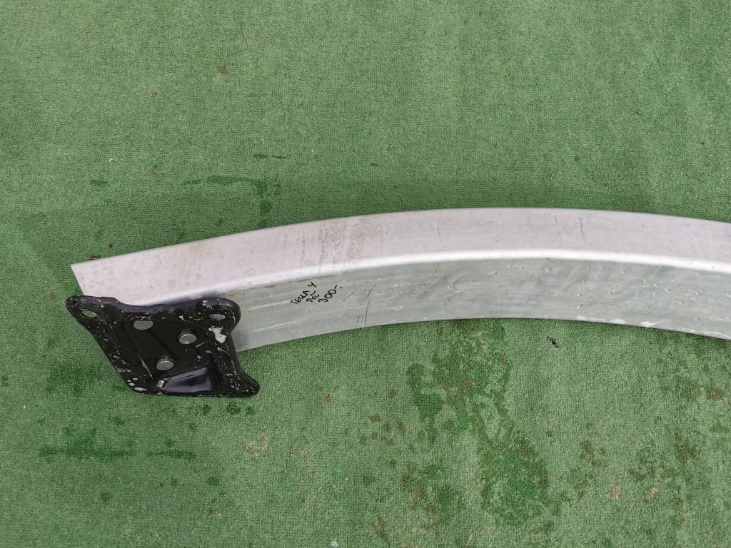Tesla model y балка задня задня pod бампер 1487616-00-a Київ