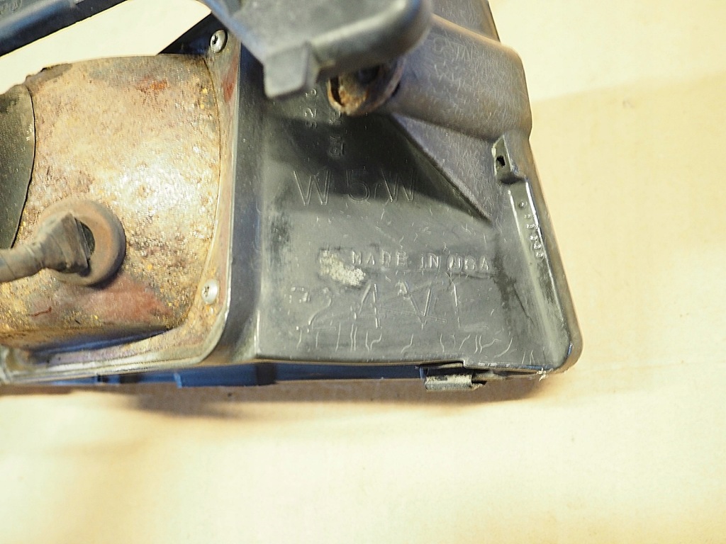 фото №9, Cadillac northstar поворотник поворотник передній правий lub лівий гарний