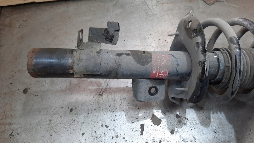 фото №6, Амортизатор перед правий volvo xc70 ii 2.4 d5