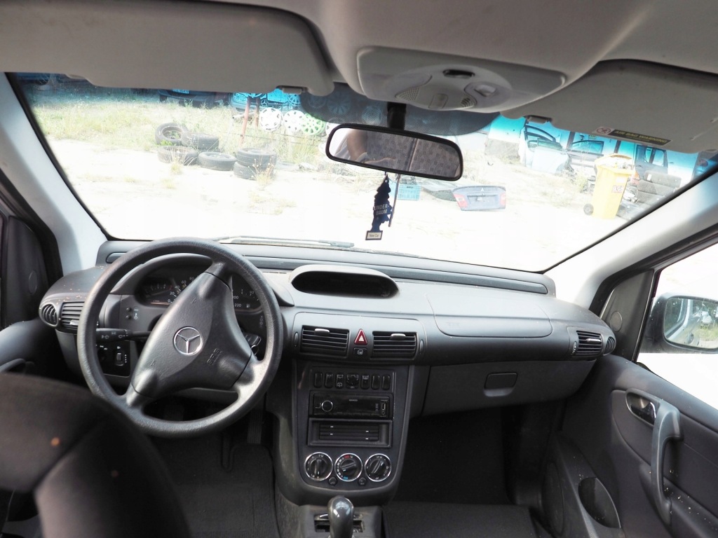 Mercedes vaneo заглушка накладка треугольник крыла левая правая Доставка