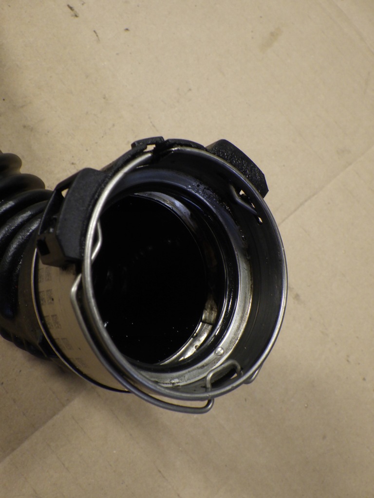 фото №4, Mercedes b-klasa w246 труба wąż шланг воздуха