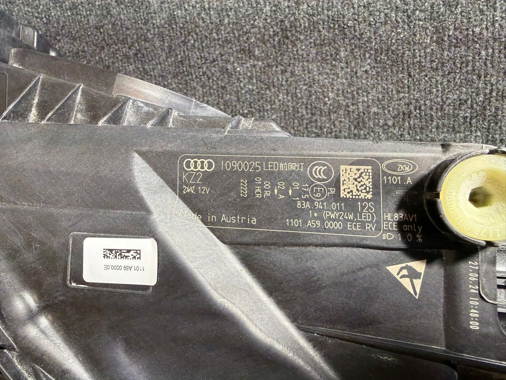 Audi q3 2 83a full led фара ліва правий перед фари комплект європа  super Оригінал