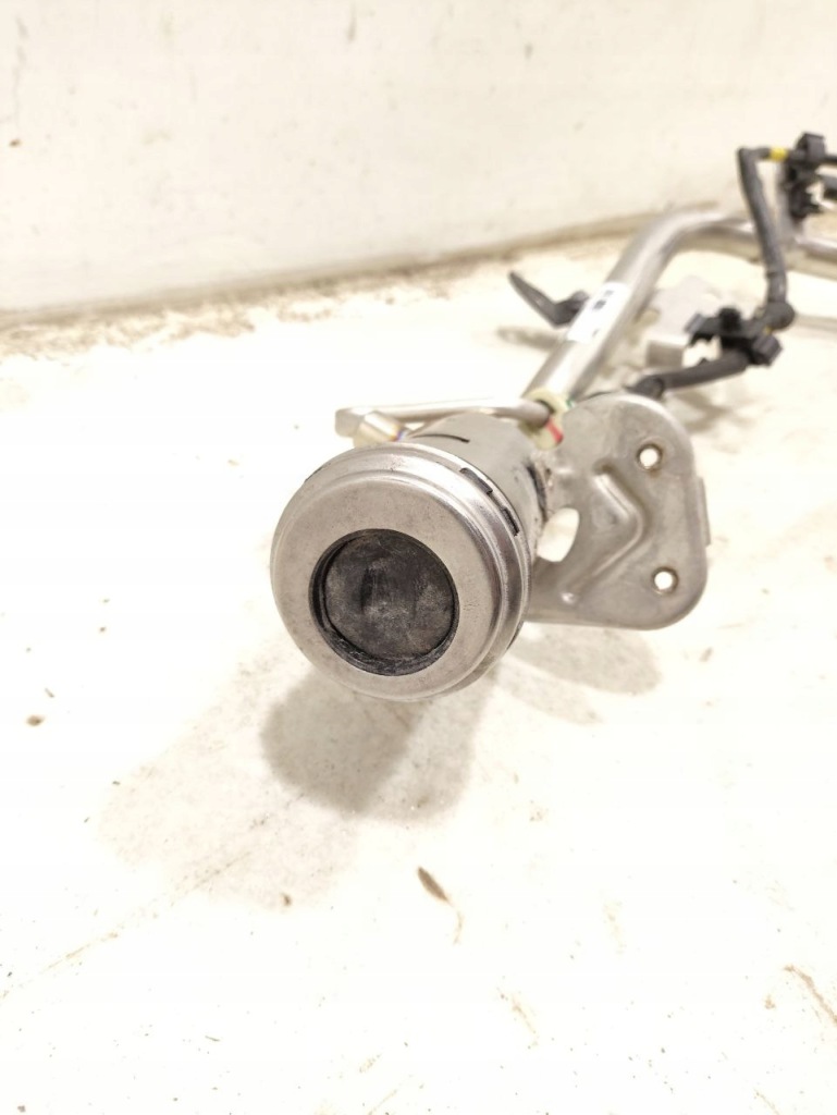 фото №8, Заливна горловина, бак пального maserati mc 20 cielo 2023 670175258