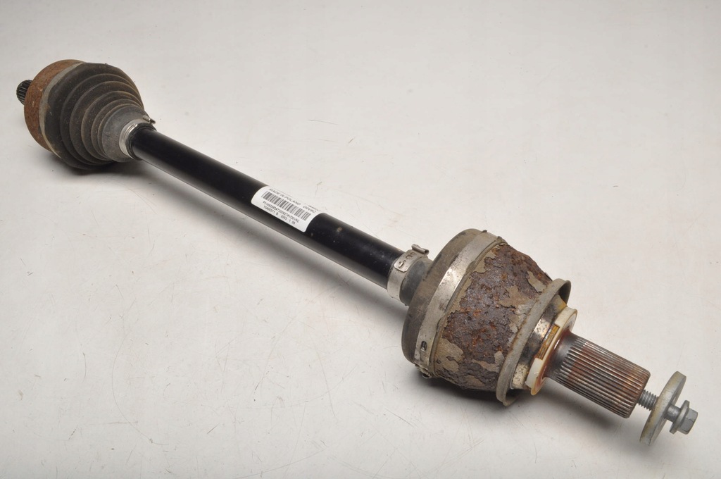 фото №1, Volvo v60 ii гибрид приводной вал задняя задняя левая p31492862