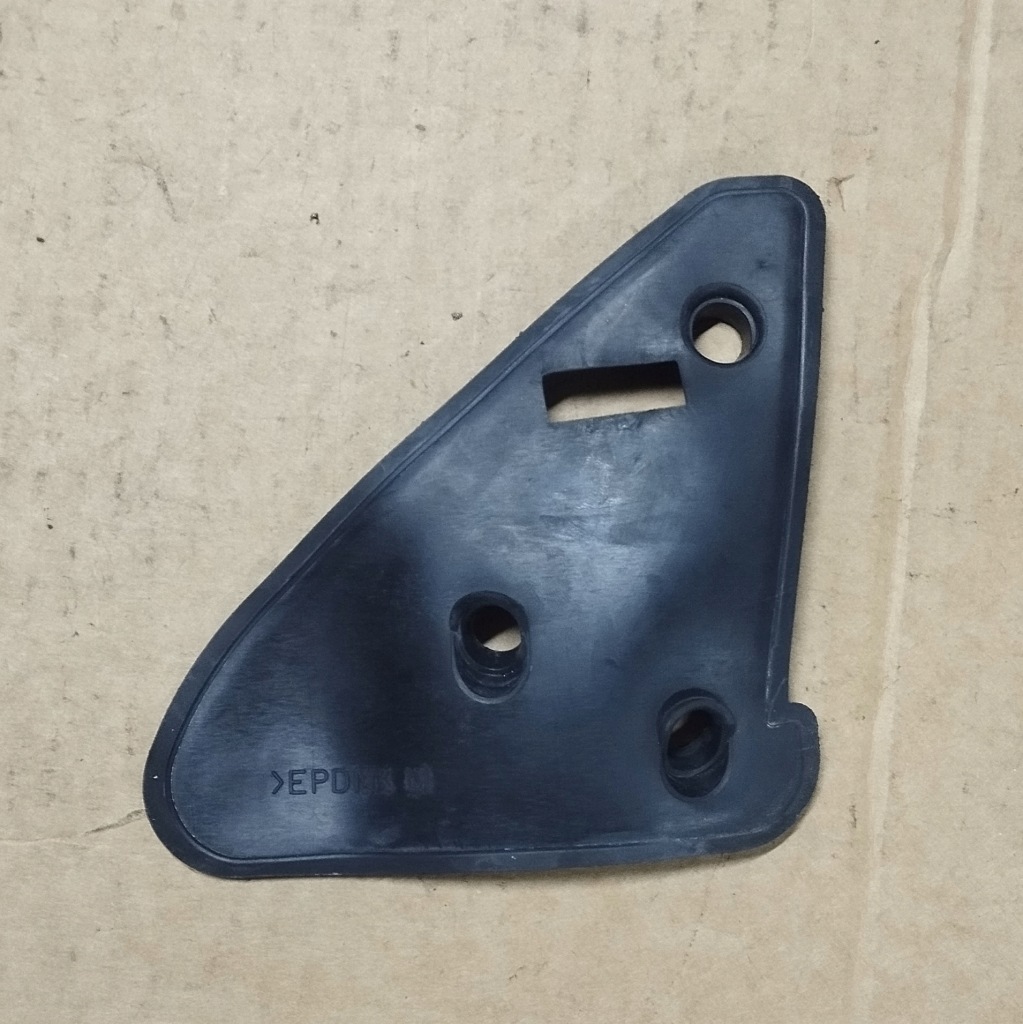 Купить Mercedes w140 c140 cl купе резиновый элемент прокладка зеркало наружного 1408100787