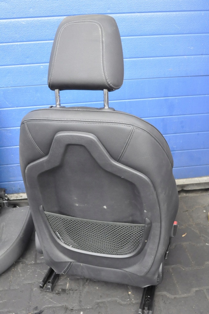 фото №15, Bmw 1 f40 сиденья кожа подогрев заднее сиденье обшивки anglik m-pakiet туннель