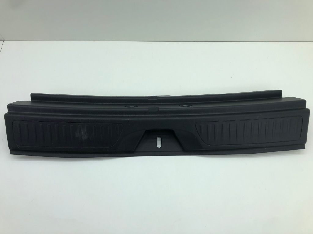 фото №1, Mercedes w246 защита порог багажника a2466902361