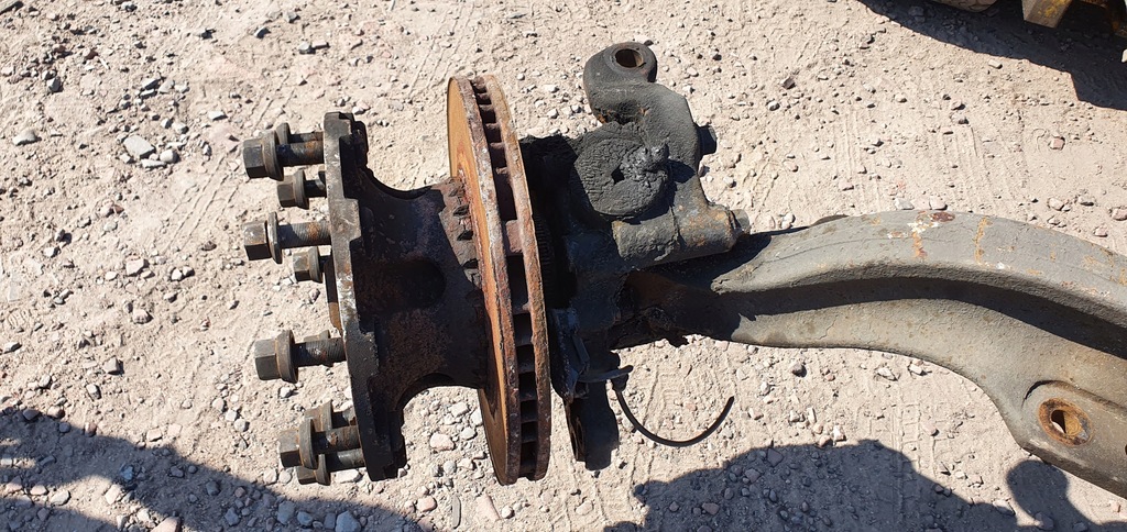 фото №1, Renault magnum dxi поворотний кулак l p